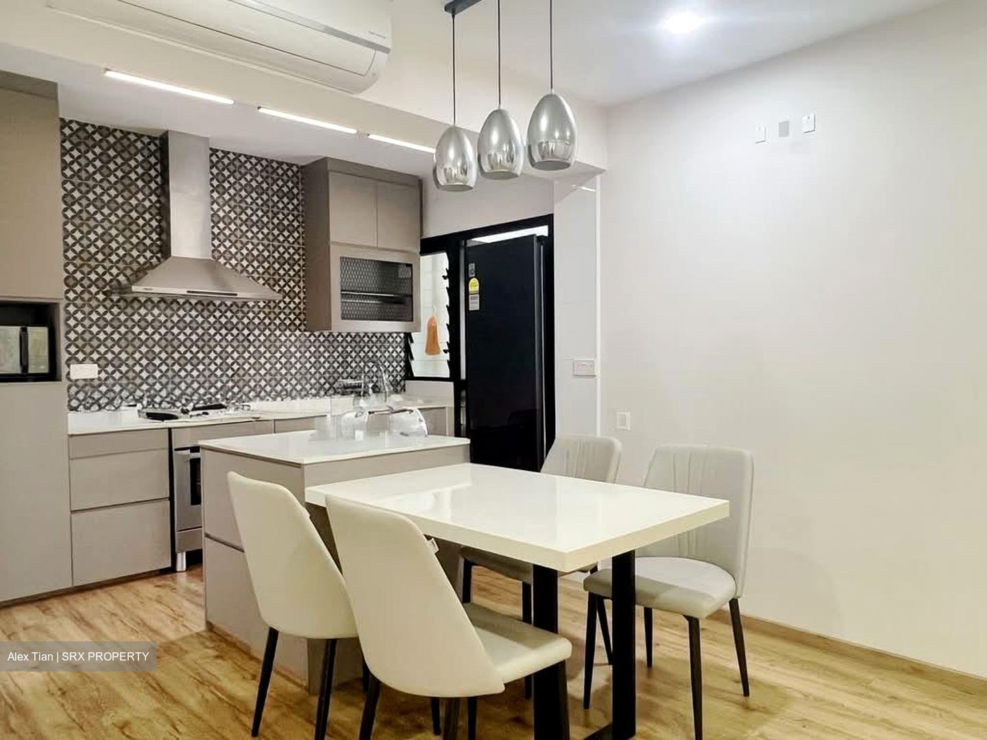 Blk 264 Toa Payoh Apex (Toa Payoh), HDB 4 Rooms #583378711
